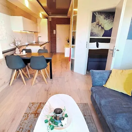 Stilvolle Strandleben An Der Ostsee 아파트